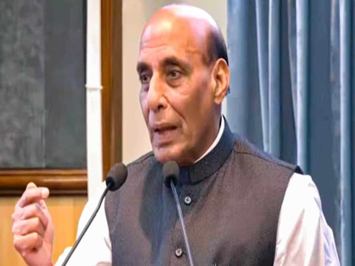 प्रधानमंत्री मोदी की इच्छाशक्ति के कारण भव्य राम मंदिर बनकर तैयार हुआ : राजनाथ सिंह